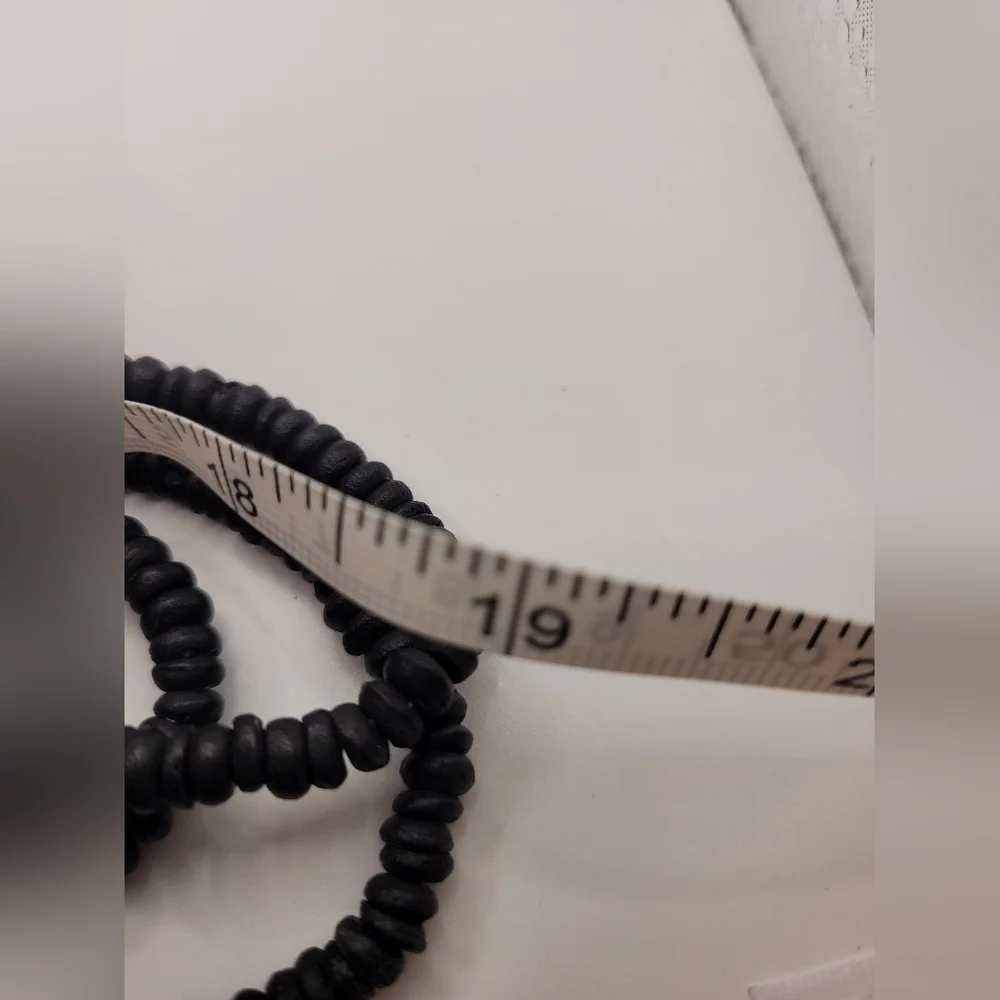 Vintage Black And Brass Beaded Necklace - Picture 2 of 2